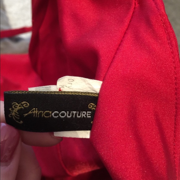 Red prom dress - Picture 5 of 6